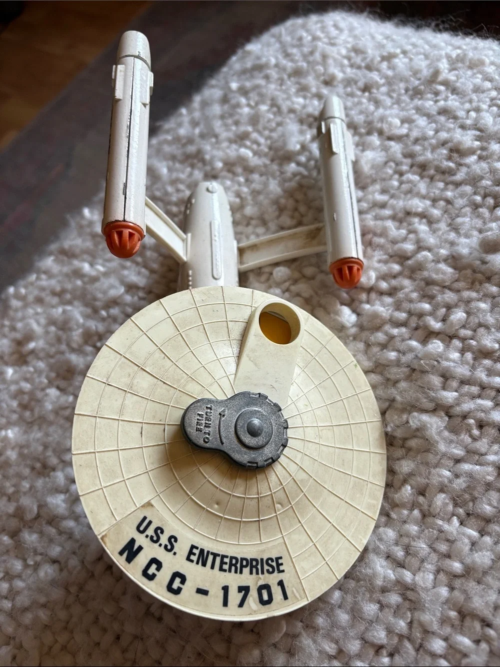 Vintage 1976 Dinky Toys #358 Star Trek U.S.S. Enterprise NCC-1701 - Diecast